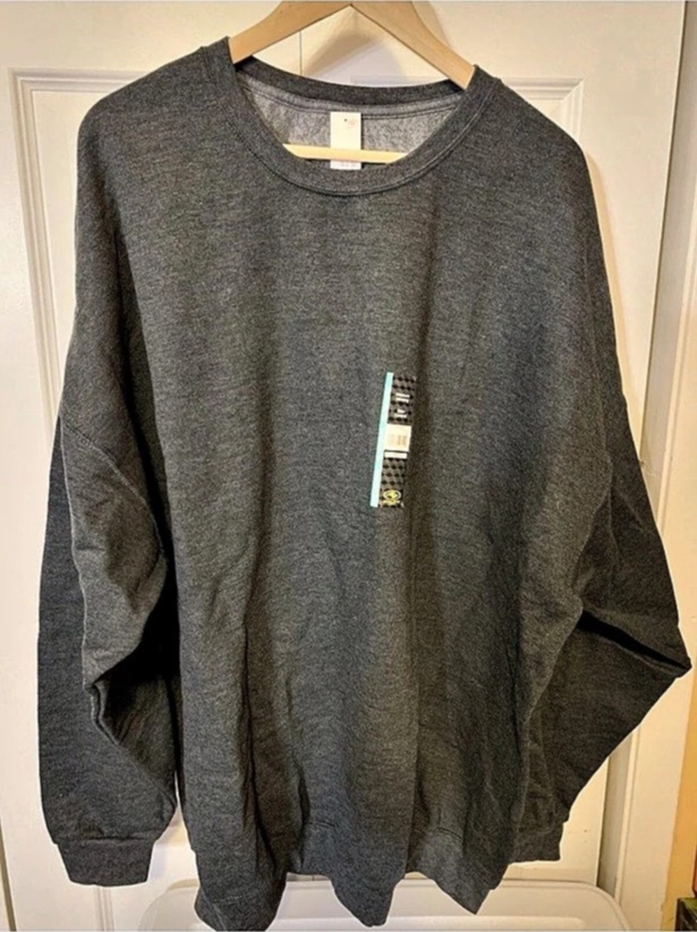 New Athletic Works Mens Sz 4XL Charcoal Gray Long Sleeve Fleece Crew Sweatshirt